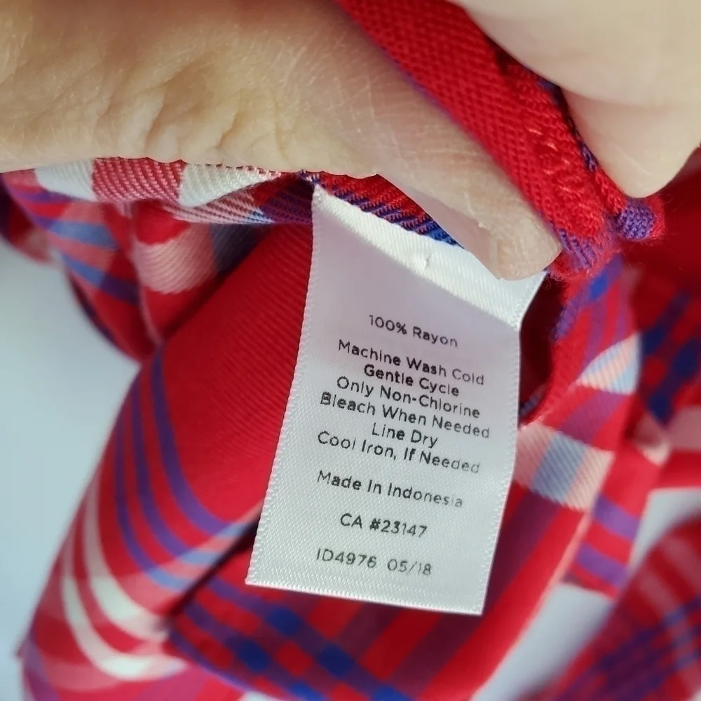 𝅺TALBOT'S Plaid Long Sleeve Top